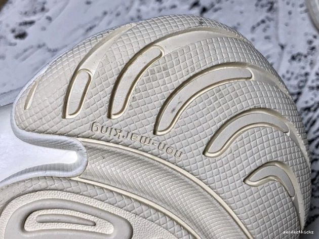 Yeezy Adidas Bone FV3573 White 500 0723